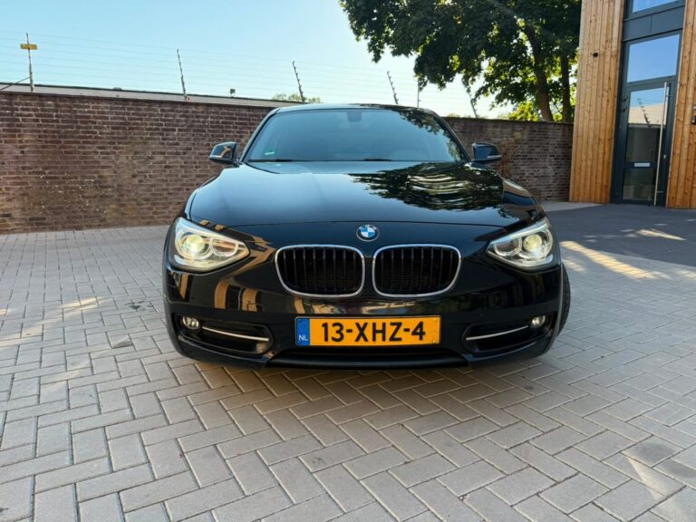 BMW 116i Sport Line foto 7