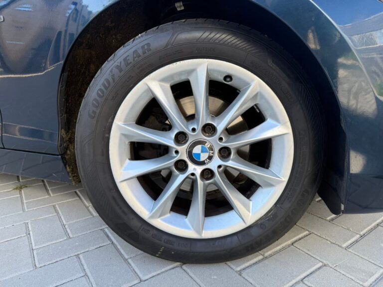 BMW 116i Urban foto 4